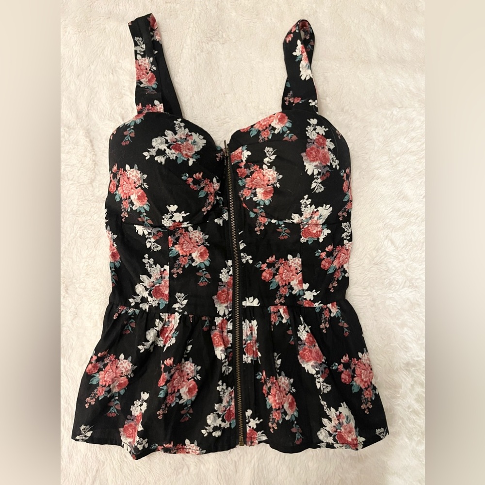 Floral bustier top!